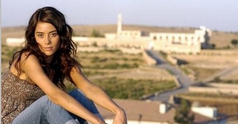 anne dizisi cansu dere kimdir zeynep karakteri