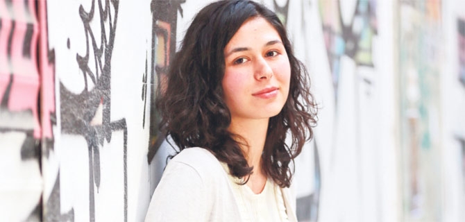 aşk ve gurur ayris alptekin karakteri şükran esen