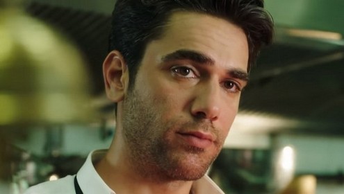 Bana Sevmeyi Anlat Alper Kimdir