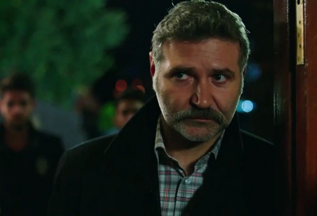 burak tamdoğan bu şehir arkandan gelecek