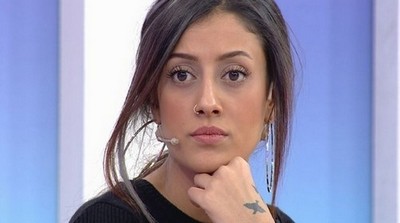 eğleneceksen gel solmaz çiros kimdir