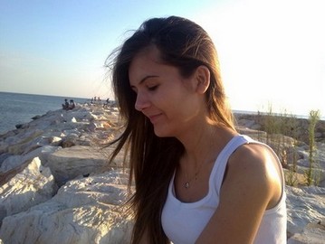 esaretim sensin selin ışık kimdir