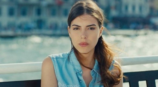 fazilet hanım ve kızları deniz baysal kimdir