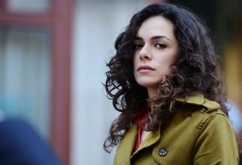 fi çi pi özge özpirinççi kimdir