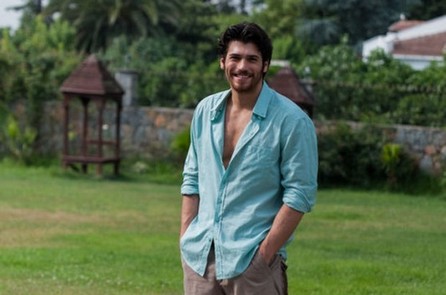 Can Yaman Kimdir?