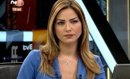 aslı mavitan hayat bazen tatlıdır.