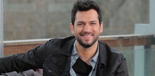 ilk öpücük filmi hakan gerçek ismi karakteri