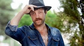 kanatsız kuşlar ahmet varlı kimdir