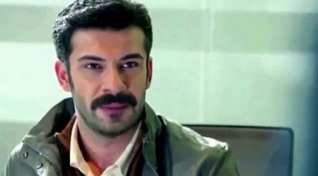 kara sevda tarık kimdir