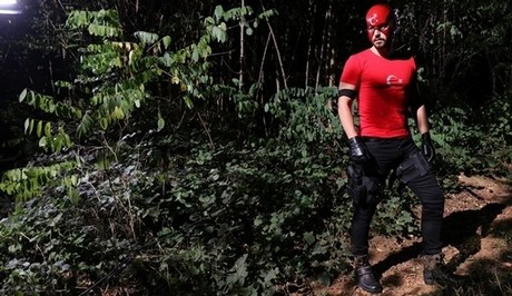 kertenkele ahmet kayakesen ay yıldızlı adam