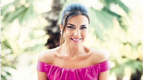 kördüğüm burcu kara kimdir