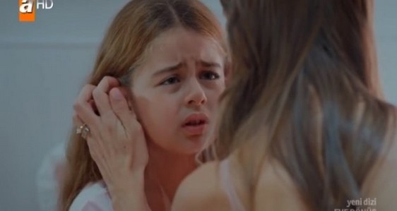 leyla kırşan adı efsane zeynep