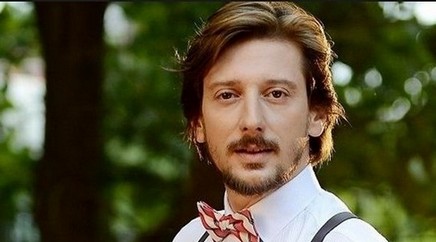 Engin Hepileri Kimdir?