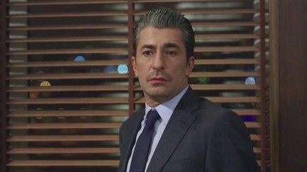 paramparça cihan kimdir