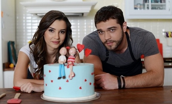 Tatlı İntikam Oyuncuları ve Konusu