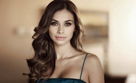 Umuda Kelepçe Vurulmaz Begüm Birgören kimdir?