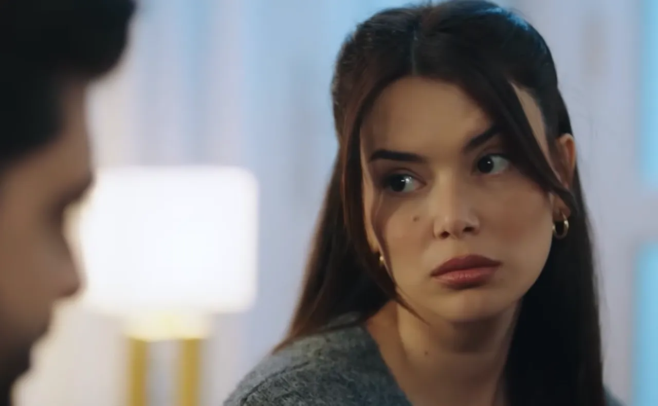 Kızılcık Şerbeti Başak - Seray Kaya