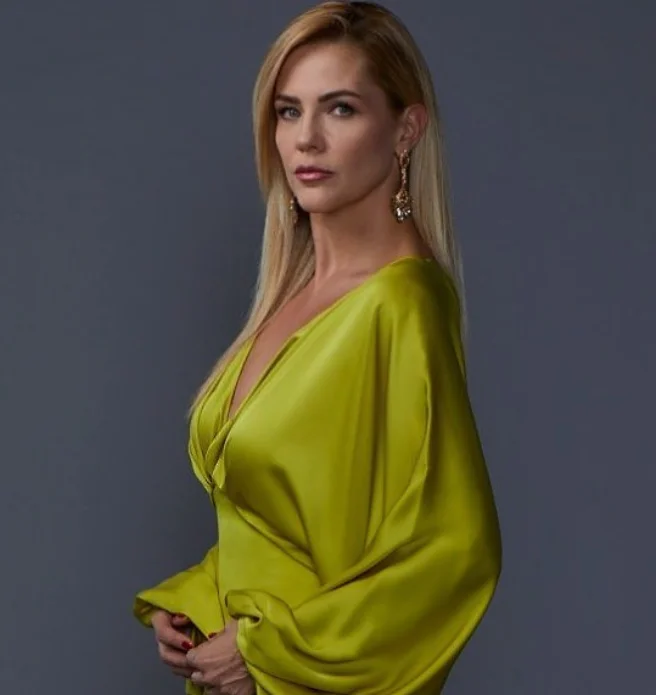 Emine Ün