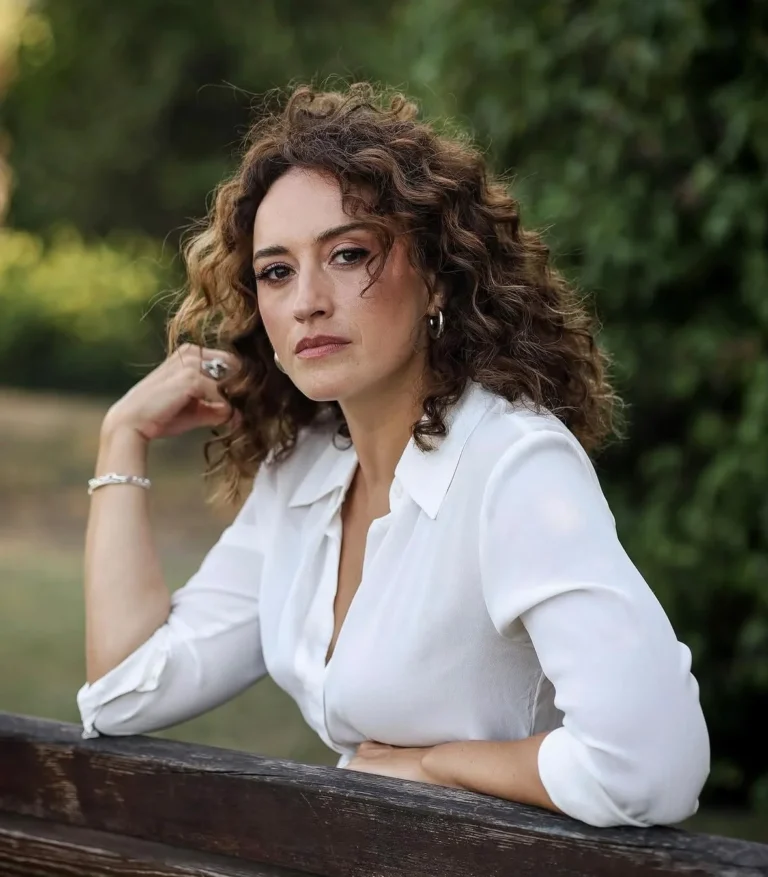 Esra Kızıldoğan