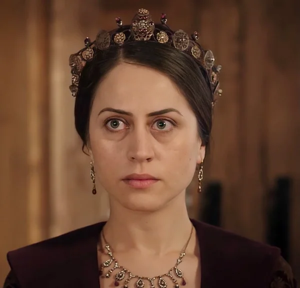 Selen Öztürk