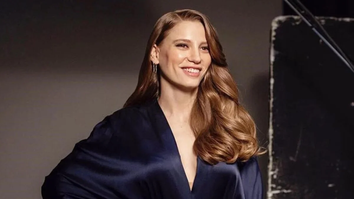 Serenay Sarıkaya