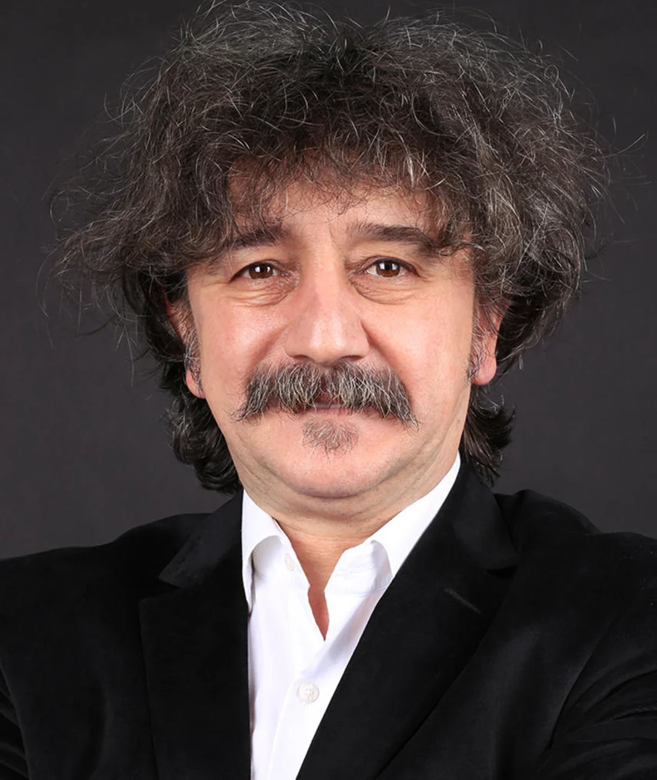 Süleyman Atanısev