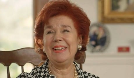 Kalbimdeki Deniz Güzin Kimdir?