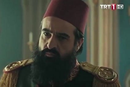 Arka Sokaklar Gümüş Kimdir?