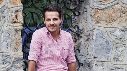 Kanatsız Kuşlar Suat Kimdir?